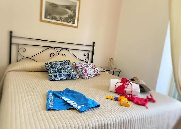 ベッド・アンド・ブレックファスト Evelyne 3*